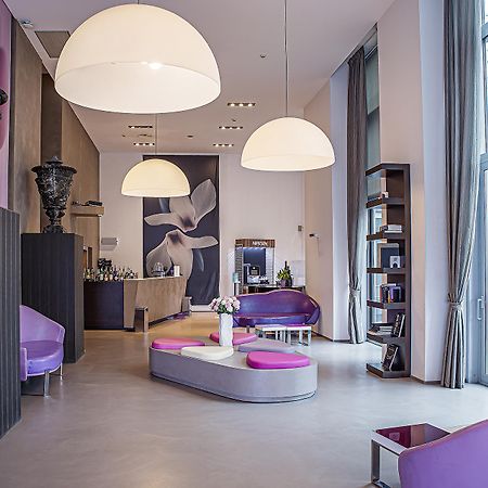 Hotel For You Cernusco Sul Naviglio Bagian luar foto
