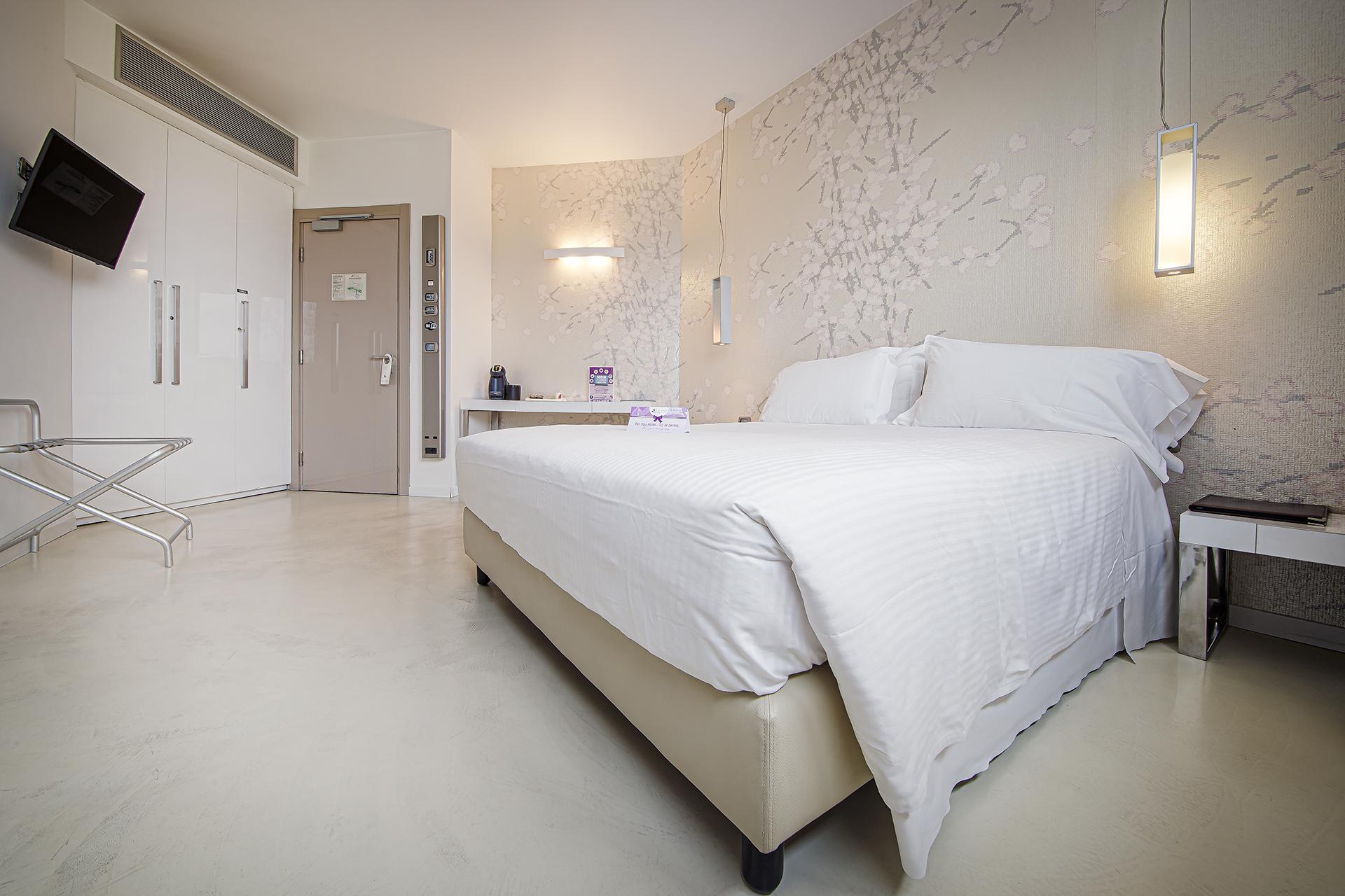 Hotel For You Cernusco Sul Naviglio Bagian luar foto